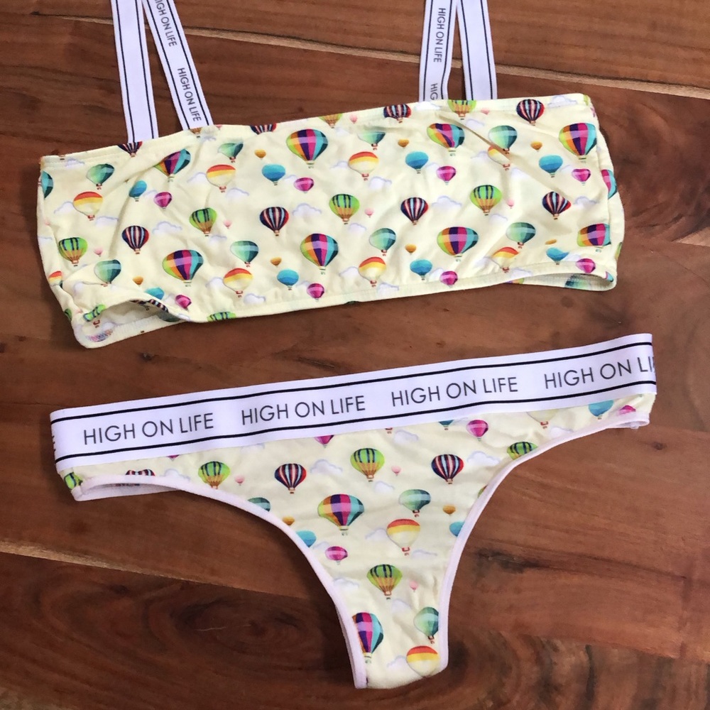 Pop underwear